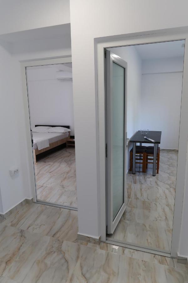 Home Space Two Năvodari Extérieur photo