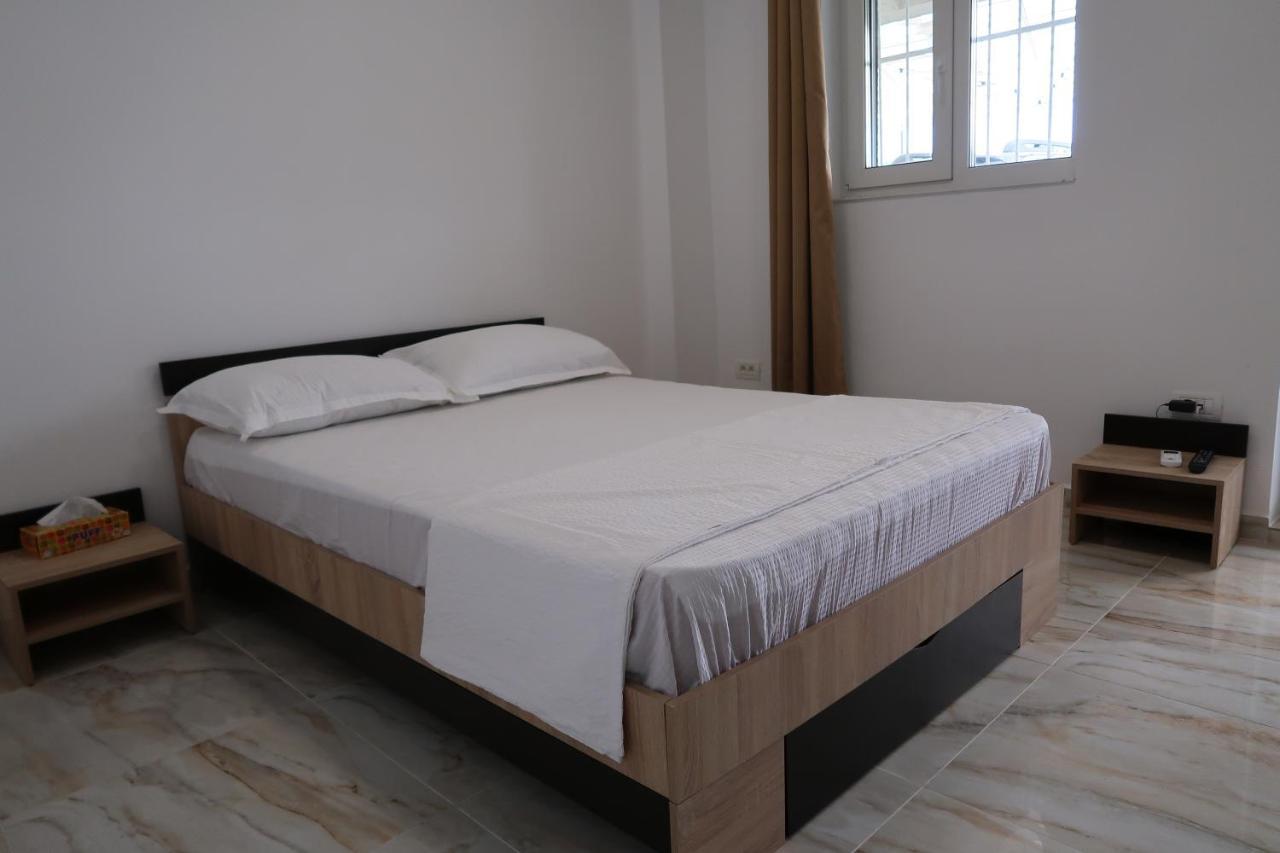 Home Space Two Năvodari Extérieur photo